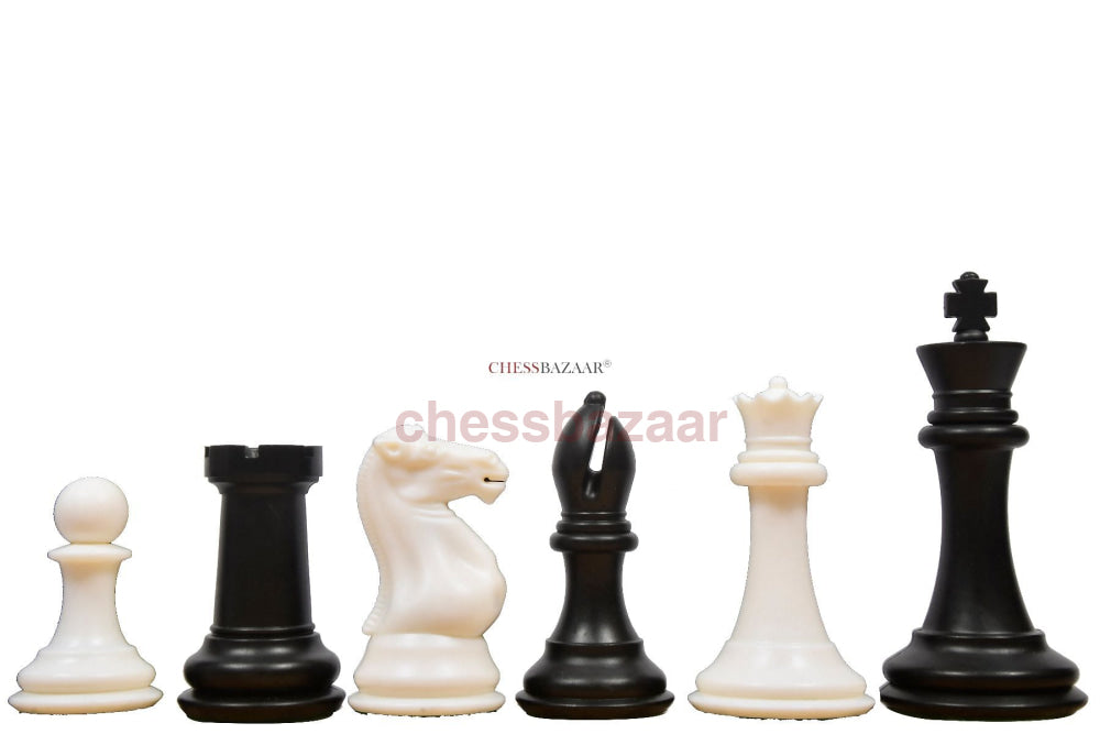 Die vierfach gewichteten Schachfiguren der Superior Staunton-Serie aus schwarz gefärbtem und weißem Vollkunststoff – 4,1 Zoll King