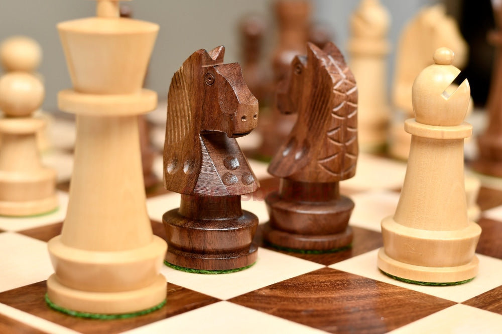 Kombination Aus Staunton-Schachfiguren Der Championship-Serie Sheesham Und Buchsbaum 3 75-Zoll-König