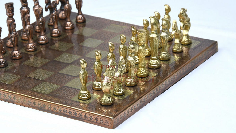 Messing-Schachspiel Handgefertigt Antik-Finish Vintage-Stil Figuren-Schachspiel In Antikem Messing