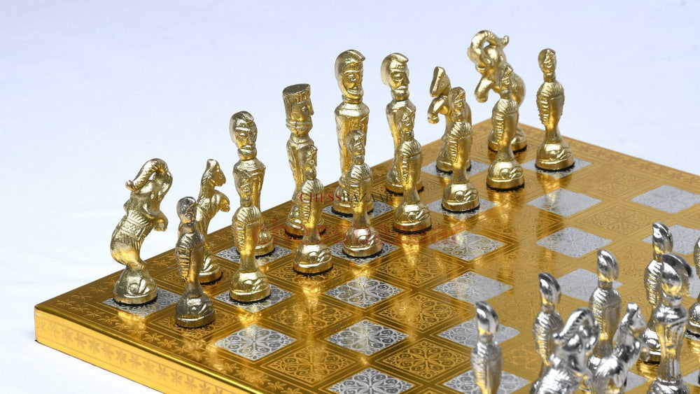 Messing-Schachspiel Handgefertigt Antikes Finish Vintage-Stil Figurenschachspiel In Glänzender