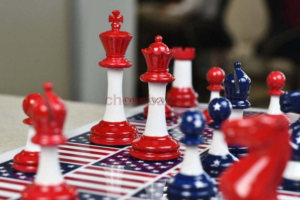 Das Gewichtete Captain America-Schachspiel Aus Rotem Und Blauem Kunststoff 3 75 Zoll King