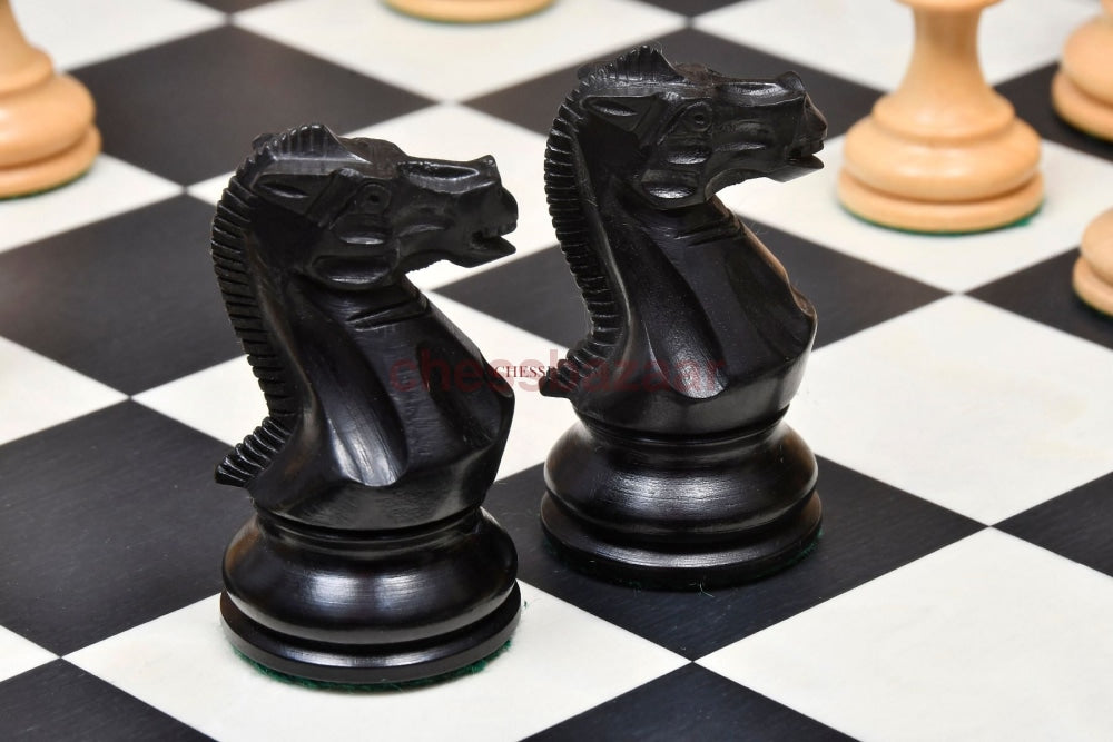 Die Professional Series Tournament Staunton Gewichtete Schachfiguren Aus Ebonisiertem Und