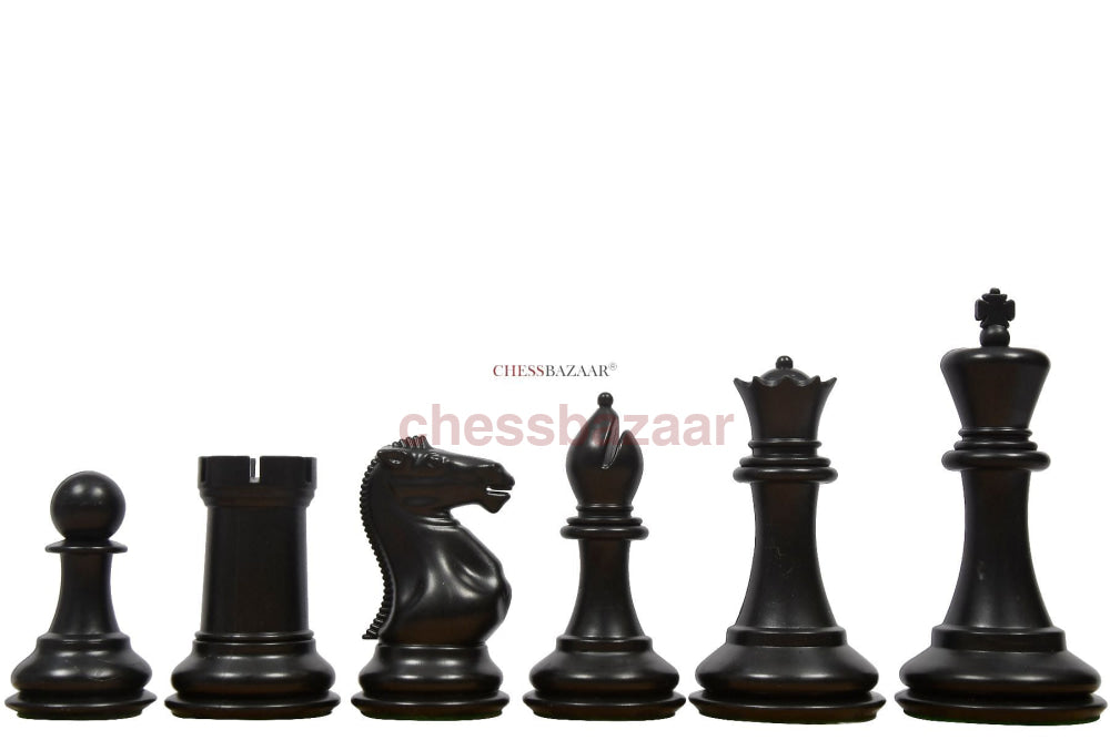 Die Professionellen Schachfiguren Der Staunton-Serie Aus Schwarz Gefärbtem Und Elfenbeinweißem