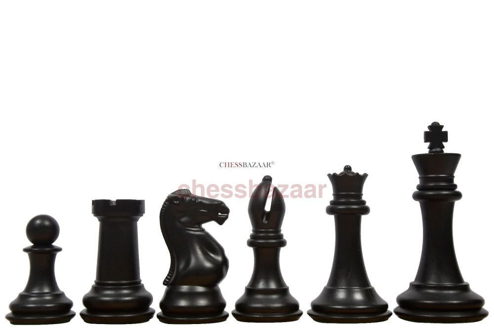 Die Vierfach Gewichteten Schachfiguren Der Superior Staunton-Serie Aus Schwarz Gefärbtem Und Weißem