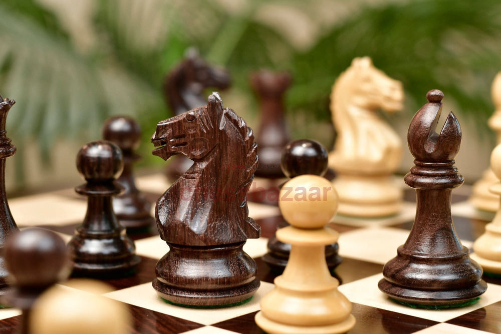 Kombination Aus The Fierce Knight Staunton-Schachfiguren Indischem Palisander Und Buchsbaum Mit