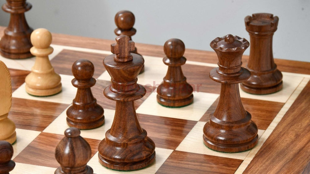Reproduzierte Französische Chavet Staunton 90Er Jahre Schachfiguren Aus Sheeshamholz Und
