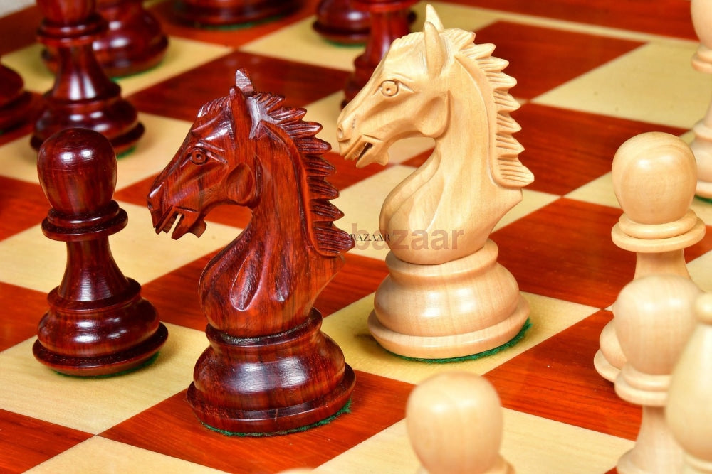 Schachspiel - Derby Knight Staunton Schachfiguren Aus Rosenholz (Padauk) Und Buchsbaumholz Mit Einem