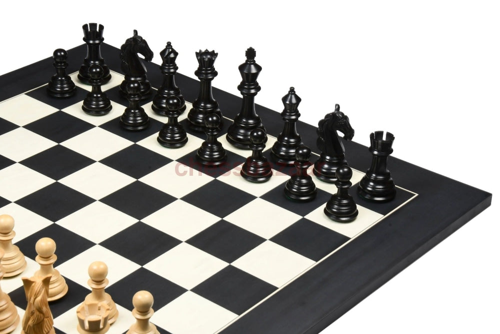 Schachspiel - Kolumbianische Luxus Staunton Schachfiguren aus Ebenholz und Buchsbaumholz(König 115mm) mit furniertem Schachbrett  aus Anigre schwarz und Ahornholz.