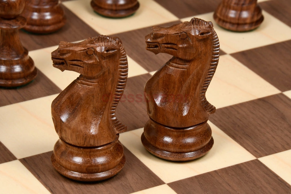 Staunton-Serie: Indische Handarbeit Beschwerte Staunton Schachfiguren Aus Sheeshamholz Und
