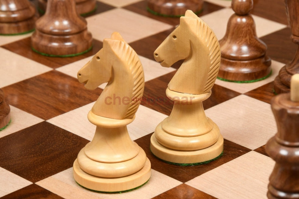 The Issac Lipnitsky 1946 Berlin Tournament Reproduced Chessmen In Sheesham Boxwood - 4.0 King