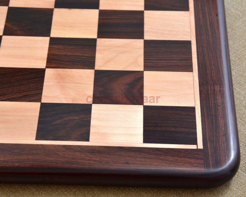 Einzigartiges  Schachbrett aus Palisanderholz und Buchsbaumholz (mit abgerundeten Ecken) aus Indien – Feldgröße 45 mm