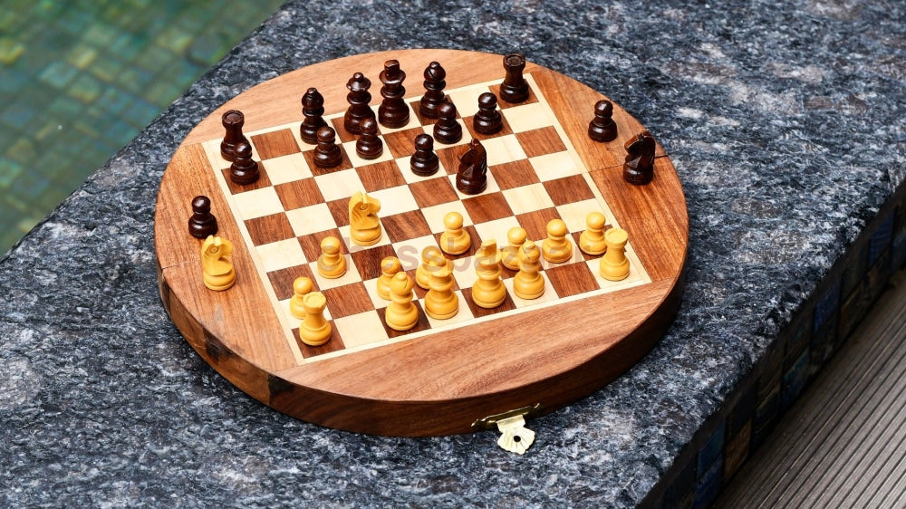 Magnetisch Reiseschachspiel Rund Aus Sheeshamholz Halbmondförmig Zusammengeklappt