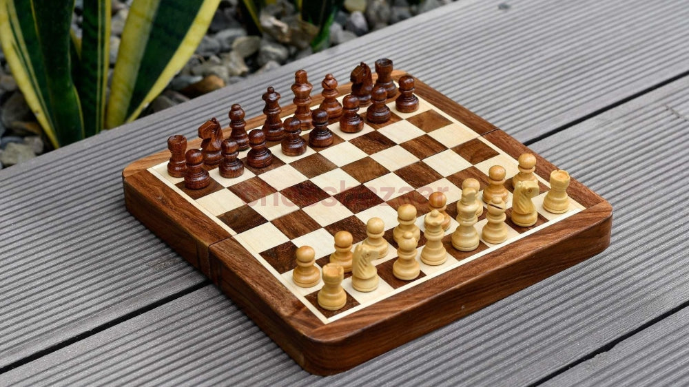 Reise Schachset Handarbeit magnetisch aus Holz - Schachbuch mit Fächern 18 cm
